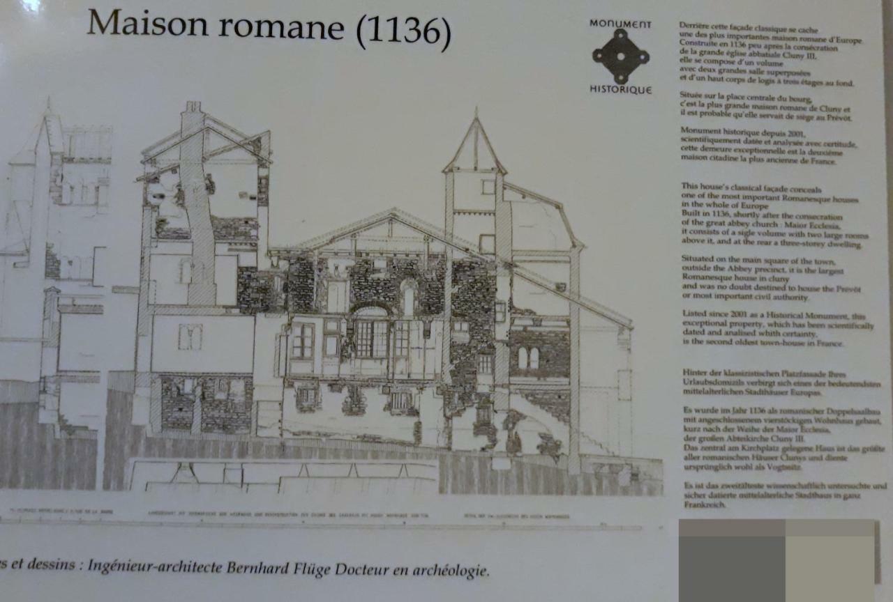 Maison Romane 1136 クリュニー エクステリア 写真